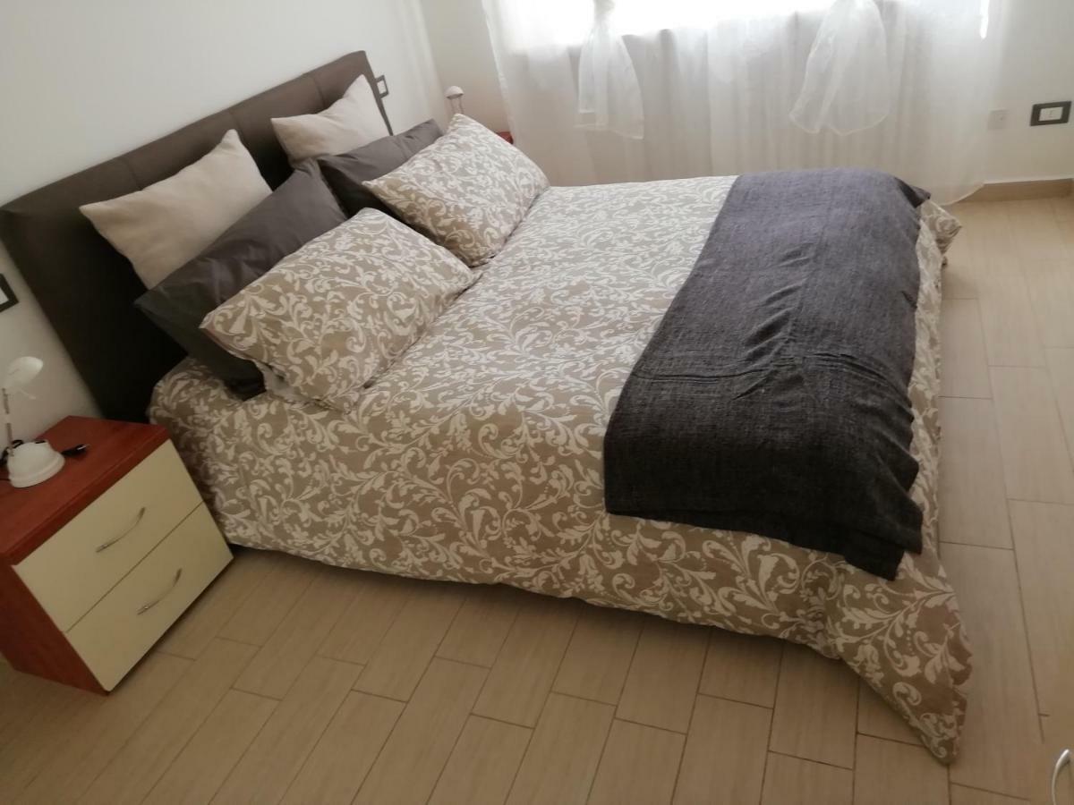 Residenza Il Viale เปียเชนซา ภายนอก รูปภาพ
