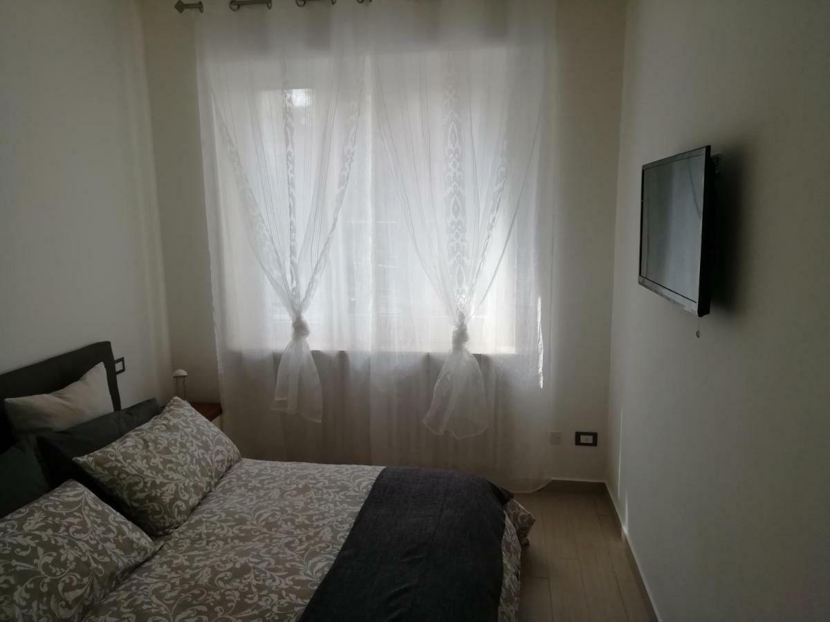 Residenza Il Viale เปียเชนซา ภายนอก รูปภาพ